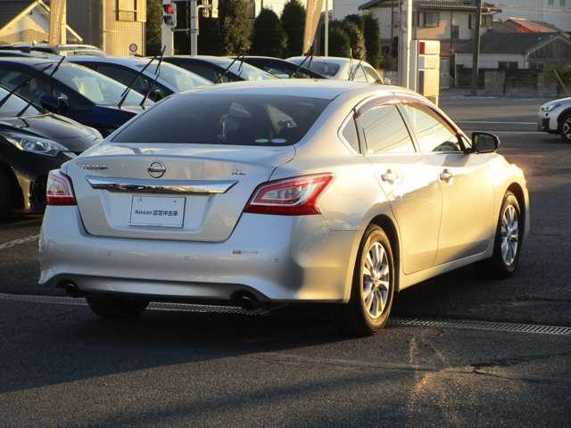 ティアナ ２．５　ＸＬ　ＡＶＭ　純正ナビ　クルコン　キセノン　ワイド保　イモビライザー　アラウンドビュ－モニタ－　スマキー　ドライブレコーダー　ＬＤＷ　クルコン　カーテンエアバック　ＡＡＣ　パワーウインドウ　ＥＴＣ　Ｂカメラ　アルミホイール　キーレス　メモリーナビ　ＡＢＳ（2枚目）