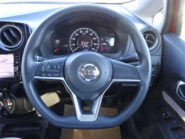 ノート 1.2 e-POWER X AVM ナビ スマートミラードラレコ 車検 360°カメラ 記録簿付 Rカメラ 運転席助手席エアバック レーンキープ AUTOエアコン 1オーナー 盗難防止システム ナビTV AW サイドカメラ 運転席エアバッグ キーレスエントリー ドラレコ(5枚目)