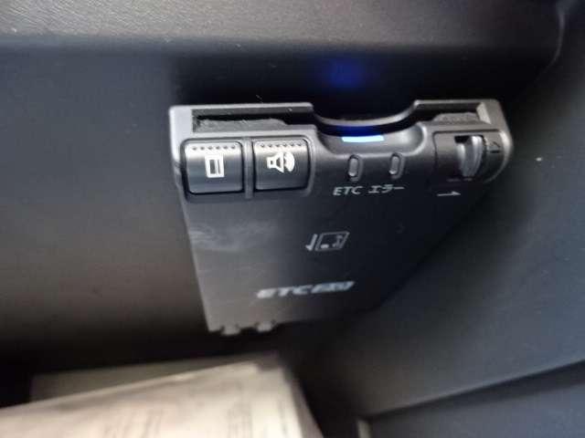 ノート 1.2 e-POWER X AVM ナビ スマートミラードラレコ 車検 360°カメラ 記録簿付 Rカメラ 運転席助手席エアバック レーンキープ AUTOエアコン 1オーナー 盗難防止システム ナビTV AW サイドカメラ 運転席エアバッグ キーレスエントリー ドラレコ(13枚目)