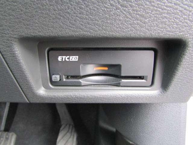 サクラ Ｘ　当社試乗車・ＳＯＳコールスイッチ　アラウンドヴューモニター　運転席エアバック　ＡＡＣ　ＬＥＤヘッドランプ　試乗車　スマートキー　レーンアシスト　ＥＴＣ　盗難防止システム　禁煙車　キーレスエントリー　ワンオーナー　バックモニター　ＡＢＳ（11枚目）