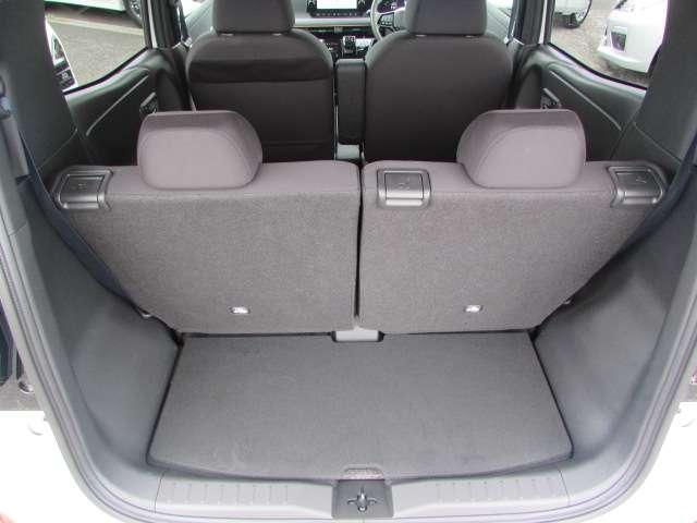 サクラ Ｘ　当社試乗車・ＳＯＳコールスイッチ　アラウンドヴューモニター　運転席エアバック　ＡＡＣ　ＬＥＤヘッドランプ　試乗車　スマートキー　レーンアシスト　ＥＴＣ　盗難防止システム　禁煙車　キーレスエントリー　ワンオーナー　バックモニター　ＡＢＳ（14枚目）