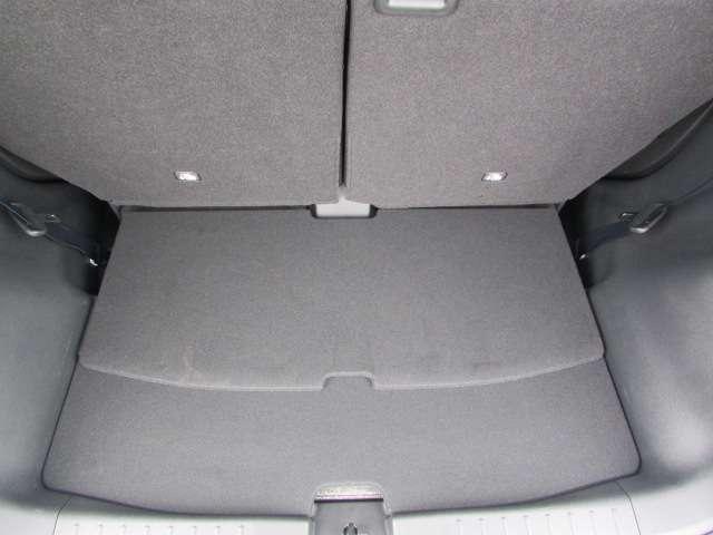 サクラ Ｘ　当社試乗車・ＳＯＳコールスイッチ　アラウンドヴューモニター　運転席エアバック　ＡＡＣ　ＬＥＤヘッドランプ　試乗車　スマートキー　レーンアシスト　ＥＴＣ　盗難防止システム　禁煙車　キーレスエントリー　ワンオーナー　バックモニター　ＡＢＳ（15枚目）