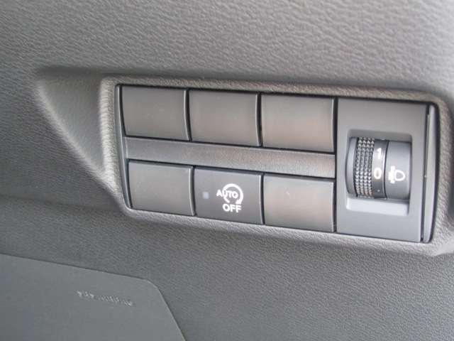 デイズ ６６０　ハイウェイスターＸ　プロパイロット　エディション　当社試乗車・ＳＯＳコールスイッチ　スマートキー＆プッシュスタート　禁煙　ＬＥＤヘッド　レーダークルーズ　盗難防止装置　ワンオ－ナ－　ＬＫＡＳ　パワーステアリング　オートエアコン　Ｂカメラ　ワンセグ　メモリーナビゲーション　ＡＢＳ（10枚目）