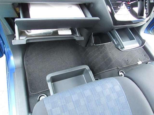 デイズ 660 ハイウェイスターX プロパイロット エディション 全方位カメラ・前方ドラレコ・ETC付き スマートキー&プッシュスタート 禁煙 LEDヘッド レーダークルーズ 盗難防止装置 ETC アイドリングストップ LKAS ドラレコ パワーステアリング オートエアコン Bカメラ ワンセグ ABS(13枚目)