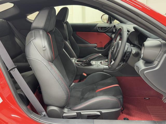 GR86 RZ 1オーナー Bカメ 横滑り クルーズC スマートエントリー イモビライザー キーフリ LEDヘッドライト アルミホイール TVナビ 記録簿 パワステ オートエアコン ABS パワーウィンドゥ ETC(16枚目)