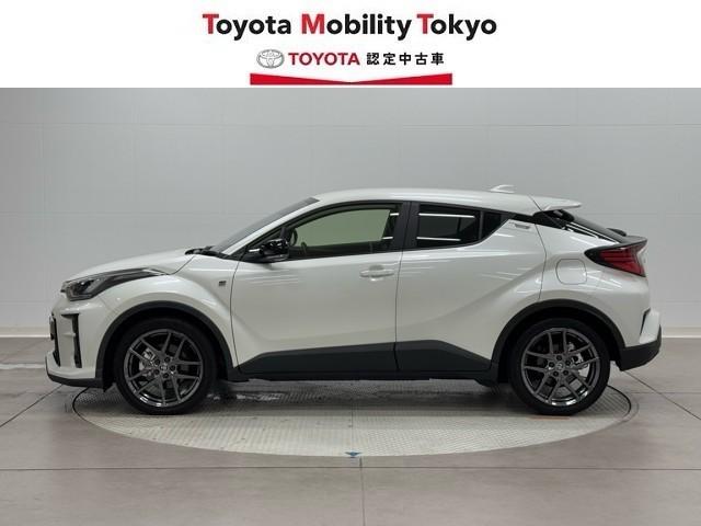 Ｃ－ＨＲ Ｓ　ＧＲスポーツ　点検記録簿　バックガイドモニター　ＬＥＤヘッドライト　クルコン　ドライブレコーダ　スマートキー　ＥＴＣ　ＥＳＣ　オートエアコン　キーレス　エアバッグ　ナビ　ワンオーナー　ＡＷ　ＡＢＳ　Ｗエアバッグ（3枚目）