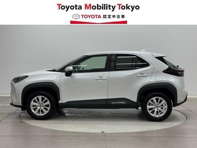 ヤリスクロス G ETC装備 リヤカメラ 点検記録簿 スマートエントリー イモビライザー オートエアコン アルミホイール キーレス パワーウィンドウ クルコン ABS ドライブレコーダー エアバッグ パワーステアリング(3枚目)