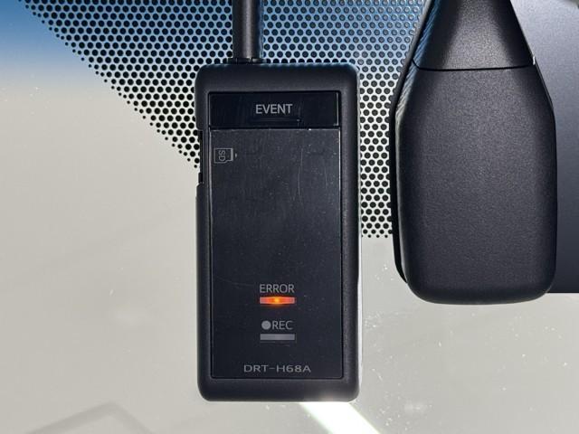 ランドクルーザープラド TX Lパッケージ マットブラックエディション アルミ ABS ETC車載器 電動シート 盗難防止装置 メモリーナビ キーレス LEDヘッドランプ レザー クルコン パノラマルーフ スマートエントリー Bカメラ エアコン 記録簿 4×4 ドラレコ(7枚目)