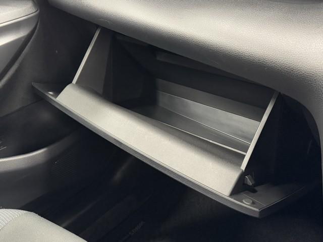 ヤリスクロス G ETC装備 リヤカメラ 点検記録簿 スマートエントリー イモビライザー オートエアコン アルミホイール キーレス パワーウィンドウ クルコン ABS ドライブレコーダー エアバッグ パワーステアリング(9枚目)