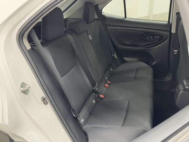 ヤリスクロス G ETC装備 リヤカメラ 点検記録簿 スマートエントリー イモビライザー オートエアコン アルミホイール キーレス パワーウィンドウ クルコン ABS ドライブレコーダー エアバッグ パワーステアリング(16枚目)