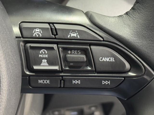 ヤリスクロス G ETC装備 リヤカメラ 点検記録簿 スマートエントリー イモビライザー オートエアコン アルミホイール キーレス パワーウィンドウ クルコン ABS ドライブレコーダー エアバッグ パワーステアリング(11枚目)