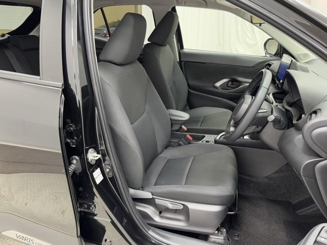 ヤリスクロス G ETC装備 リヤカメラ 点検記録簿 スマートエントリー イモビライザー オートエアコン アルミホイール キーレス パワーウィンドウ クルコン ABS ドライブレコーダー エアバッグ パワーステアリング(15枚目)