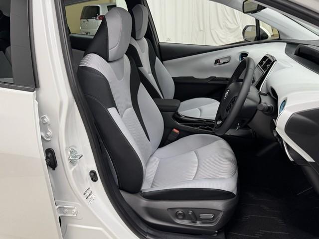 プリウス A AC100V 衝突軽減ブレーキシステム Bモニタ 記録簿有 LEDヘッド クルーズコントロール セキュリティー スマートキー パワーステアリング Pシート Iストップ ドライブレコーダー ETC(16枚目)