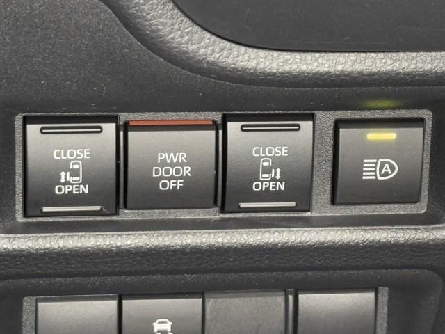 シエンタ ハイブリッドZ TSS エアバック アルミ キーレスエントリー ナビTV イモビライザー 整備記録簿 バックモニター LEDヘッドライト ETC車載器 横滑り防止 スマートキー オートエアコン サイドエアバッグ(12枚目)