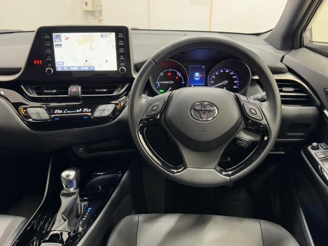 C-HR G モード ネロ セーフティプラス PCS AC100V電源 盗難防止 Rカメラ LEDライト アイドリングストップ ナビTV フルセグTV アルミ クルーズC エアバッグ ABS エアロ スマートキ- ETC車載器 キーフリー(4枚目)