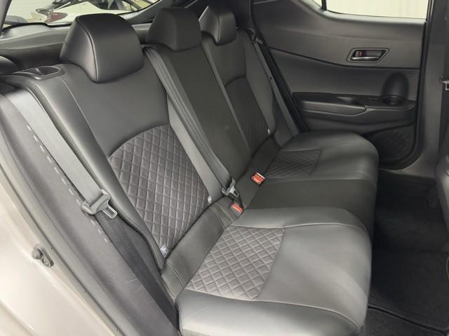 C-HR G モード ネロ セーフティプラス PCS AC100V電源 盗難防止 Rカメラ LEDライト アイドリングストップ ナビTV フルセグTV アルミ クルーズC エアバッグ ABS エアロ スマートキ- ETC車載器 キーフリー(16枚目)