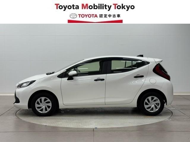 アクア B AC100V エアコン 前席パワーウィンドウ ESC オートクルーズコントロール LEDライト エアバッグ メモリーナビ パワステ ナビ アイドリングストップ 記録簿 ミュージックプレイヤー接続可(3枚目)