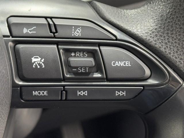 アクア B AC100V エアコン 前席パワーウィンドウ ESC オートクルーズコントロール LEDライト エアバッグ メモリーナビ パワステ ナビ アイドリングストップ 記録簿 ミュージックプレイヤー接続可(11枚目)