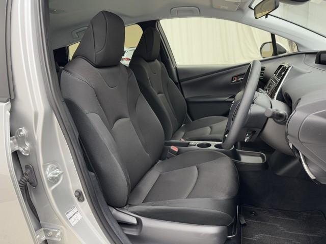 プリウス E パワーウインドウ キーレス スマートK 盗難防止システム ダブルエアバック パワーステアリング オートエアコン ABS エアバック LEDヘッドランプ クルーズコントロール アルミホイール(14枚目)