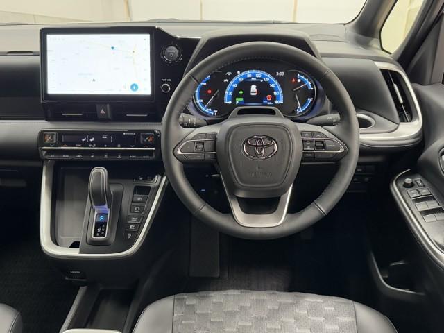 ヴォクシー ハイブリッドS-Z パワーウィンドウ DVD再生機能 インテリキー 横滑防止装置 地デジTV アクティブクルーズコントロール 1オナ フルオートエアコン リアカメラ エアバッグ ABS 100V充電 ナビTV WAC(4枚目)