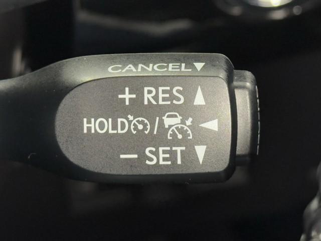 プリウス Ｓツーリングセレクション　エアロ　エアバック　地デジ　１オーナー車　Ｂモニ　アイスト　ＡＣ１００Ｖ　定期点検記録簿　ＬＥＤヘッド　イモビ　オートクルーズ　横滑り防止　サイドエアバック　ＤＶＤ再生可　ＥＴＣ　スマートキー　ＡＢＳ（10枚目）