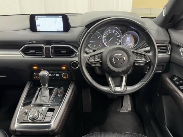 CX-8 XDプロアクティブ リアエアコン アドバンストキー 横滑り防止機能 クルーズコントロール 地デジ アイスト ETC車載器 DVD再生可 エアコン ドライブレコーダー パワーシート 三列シート ナビ&TV メモリーナビ(4枚目)