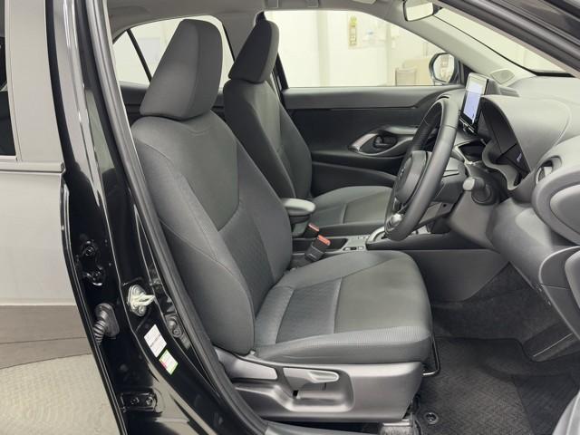 ヤリスクロス G ETC装備 リヤカメラ スマートエントリー イモビライザー オートエアコン アルミホイール キーレス パワーウィンドウ クルコン ABS ドライブレコーダー エアバッグ パワーステアリング(15枚目)