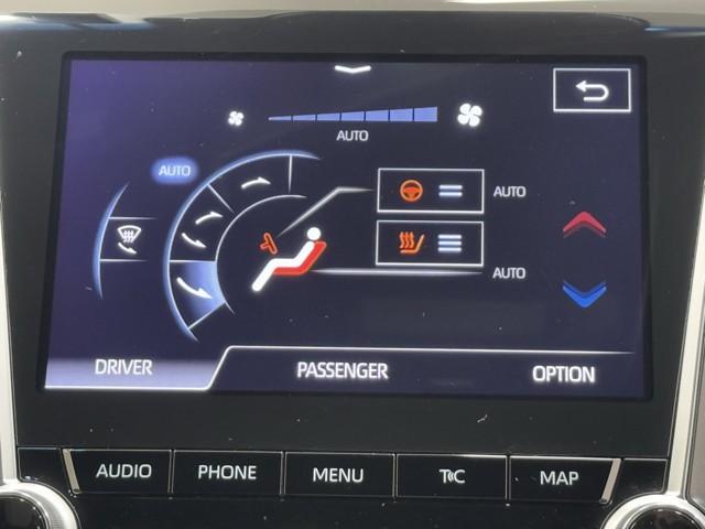 クラウンハイブリッド Ｓ　エレガンススタイルＩＩ　イモビライザー　バックモニター　ナビ＆ＴＶ　アルミホイール　オートクルーズコントロール　ＡＣ１００Ｖ　スマートキー　フルセグ　キーレス　ＥＴＣ　ドラレコ　メモリーナビ　ＤＶＤ再生　横滑り防止装置（15枚目）