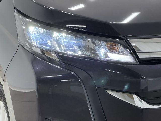 ノア ハイブリッドＺ　バックモニター　ドライブレコーダー　ＡＣ１００Ｖ　アイドリングストップ　ＤＶＤ　スマートキー　ワンオーナー車　両側パワースライドドア　フルセグＴＶ　ナビ＆ＴＶ　ＬＥＤヘッドライト　ＥＴＣ　キーレス（18枚目）