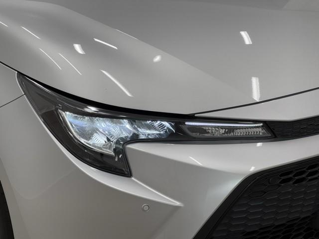 カローラツーリング ハイブリッド　Ｇ－Ｘ　衝突軽減ブレーキ　横滑り防止　盗難防止システム　Ｂカメ　ドライブレコーダー　Ｗエアバック　メディアプレイヤー接続　サイドエアバッグ　クルコン　ナビ　ＬＥＤヘッドライト　エアバッグ　ＥＴＣ　キーレス（17枚目）