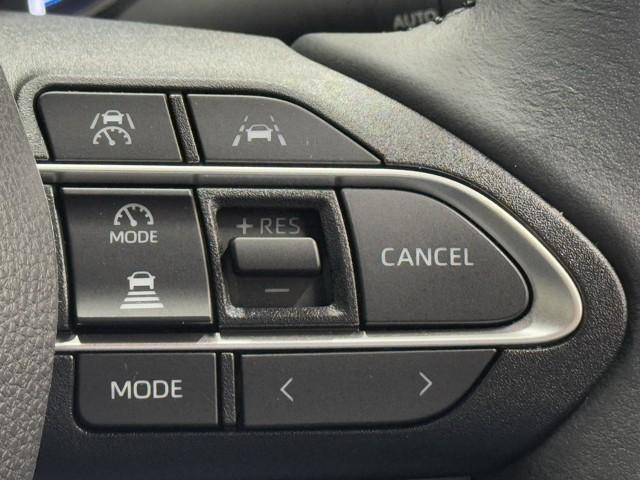 ヴォクシー ハイブリッドS-Z パワーウィンドウ DVD再生機能 インテリキー 横滑防止装置 地デジTV アクティブクルーズコントロール フルオートエアコン リアカメラ エアバッグ ABS 100V充電 ナビTV WAC キーレス(10枚目)