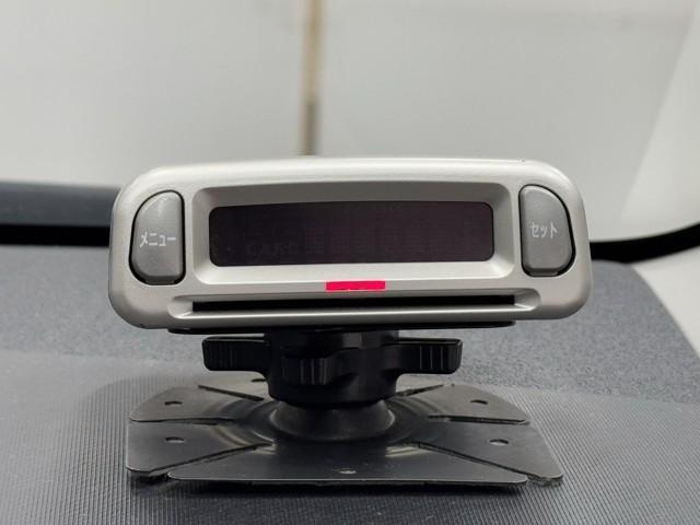 アクア Ｓ　スマートキープッシュスタート　キーレスエントリ　ドラレコ付　フルセグ地デジ　イモビ　ナビ＆ＴＶ　ワンオーナー車　オートエアコン　デュアルエアバック　ＥＳＣ　Ｂカメラ　パワーウィンドウ　ＡＵＸ端子（9枚目）