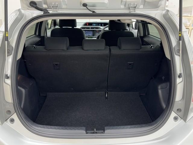 アクア Ｓ　スマートキープッシュスタート　キーレスエントリ　ドラレコ付　フルセグ地デジ　イモビ　ナビ＆ＴＶ　ワンオーナー車　オートエアコン　デュアルエアバック　ＥＳＣ　Ｂカメラ　パワーウィンドウ　ＡＵＸ端子（16枚目）