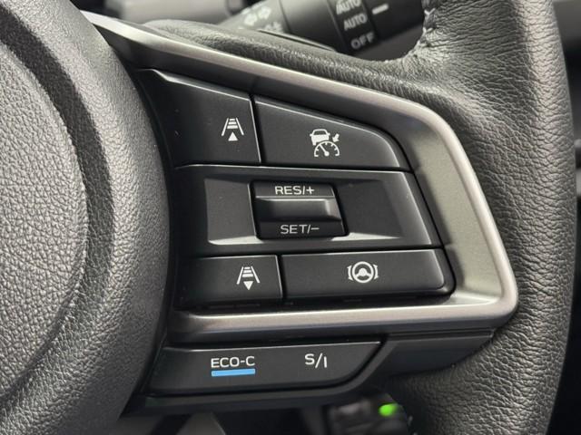 クロストレック リミテッド　３６０カメラ　ＡＷ　ＬＥＤライト　キーレス　イモビライザー　クルーズコントロール　電動格納ミラー　ＵＳＢ入力　地デジ　クリアランスソナー　オートライト　サイドエアバッグ　ミュージックプレイヤー接続可（11枚目）