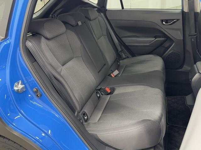 クロストレック リミテッド　３６０カメラ　ＡＷ　ＬＥＤライト　キーレス　イモビライザー　クルーズコントロール　電動格納ミラー　ＵＳＢ入力　地デジ　クリアランスソナー　オートライト　サイドエアバッグ　ミュージックプレイヤー接続可（16枚目）