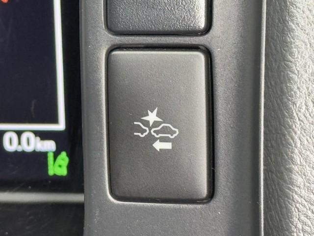 ハイエースバン スーパーＧＬ　ダークプライムＩＩ　ＬＥＤヘットライト　メモリーナビゲーション　ミュージックプレイヤー接続可　スマキー　ＡＢＳ　フルフラット　盗難警報装置　運転席エアバッグ　リアクーラー　ワンセグ　オートエアコン　パワーウインドウ（15枚目）