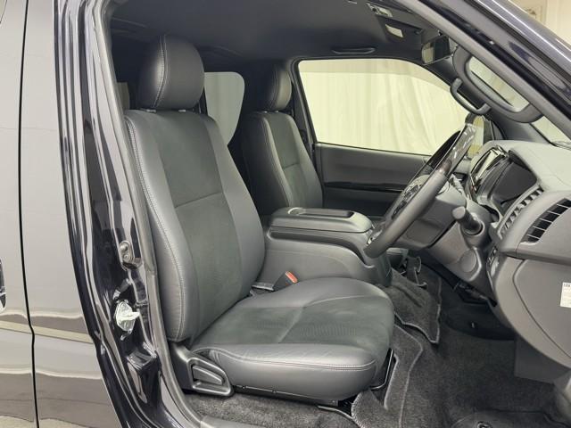 ハイエースバン スーパーＧＬ　ダークプライムＩＩ　ＬＥＤヘットライト　メモリーナビゲーション　ミュージックプレイヤー接続可　スマキー　ＡＢＳ　フルフラット　盗難警報装置　運転席エアバッグ　リアクーラー　ワンセグ　オートエアコン　パワーウインドウ（16枚目）