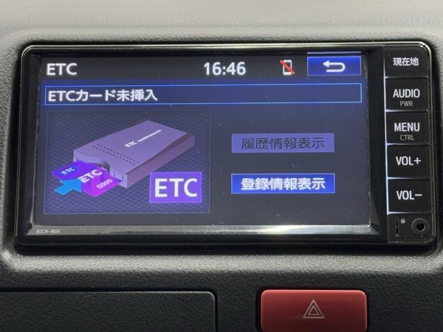 ハイエースバン ＤＸ　ＧＬパッケージ　リアエアコン　メモリナビ　ナビ＆ＴＶ　ワンセグＴＶ　バックモニター　横滑り防止装置　キーレスエントリー　エアコン　ＥＴＣ車載器　記録簿　パワステ　フロントパワーウインドウ　エアバック　セキュリティー（9枚目）
