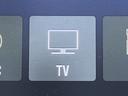 TVが見れるチューナーを装備しています。 新しい車でも付いていないことで、TVが見れない事も多々あるので要チェックです。