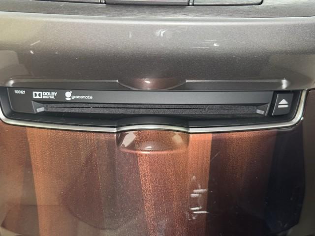 クラウンハイブリッド ロイヤルサルーン 点検記録簿 1オーナー車 フルセグテレビ Bカメラ DVD再生機能 盗難防止システム スマキー オートクルーズコントロール 電動パワーシート ESC ETC付き アイスト アルミホイール エアコン(9枚目)