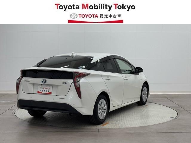 プリウス Ｓセーフティプラス　衝突回避システム　Ｂモニター　ドラレコ付き　定期点検記録簿　ＬＥＤライト　クルコン　ＥＴＣ装備　スマートＫＥＹ　ナビＴＶ　イモビライザー　横滑り防止機能　ＰＷ　カーテンエアバッグ　キーレスエントリー（5枚目）