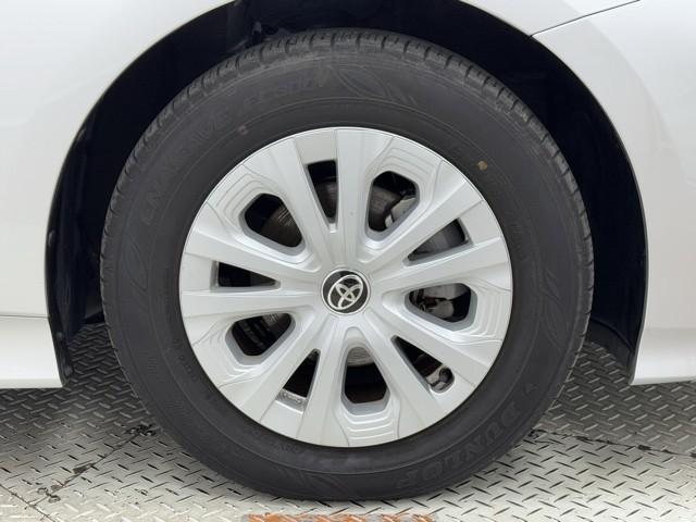 プリウス S 取説記録簿 DVD再生機能 アイスト ESC スマートキ- 地デジ メモリーナビゲーション LEDヘッドライト ETC車載器 フルオートエアコン クルーズコントロール エアバッグ イモビ PS AW(17枚目)