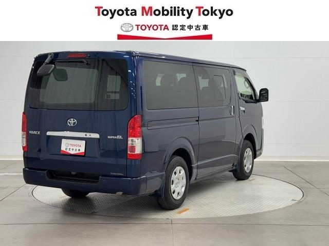 ハイエースバン ロングスーパーＧＬ　ダブルエアコン　助手席エアバッグ　運転席エアバッグ　ドラレコ　イモビライザー　オートエアコン　フルセグテレビ　フルタイム４ＷＤ　メモリナビ　寒冷地仕様車　パワーステアリング　スマ－トキー　ＥＴＣ車載器（2枚目）