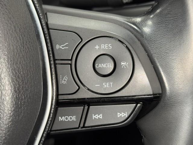 ハリアー Ｇ　衝突回避ブレーキ　ＡＵＸ接続　セキュリティーアラーム　ＡＡＣ　バックモニタ－　記録簿有　横滑防止装置　ＬＥＤランプ　スマキー　キーフリー　ＡＷ　ＥＴＣ車載器　ＰＳ　パワーウインドウ　パワ－シ－ト　ＴＶ（9枚目）