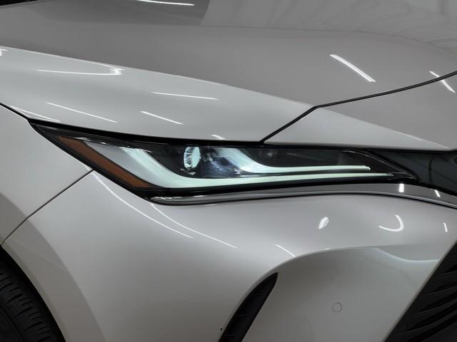 ハリアー Ｇ　衝突回避ブレーキ　ＡＵＸ接続　セキュリティーアラーム　ＡＡＣ　バックモニタ－　記録簿有　横滑防止装置　ＬＥＤランプ　スマキー　キーフリー　ＡＷ　ＥＴＣ車載器　ＰＳ　パワーウインドウ　パワ－シ－ト　ＴＶ（18枚目）