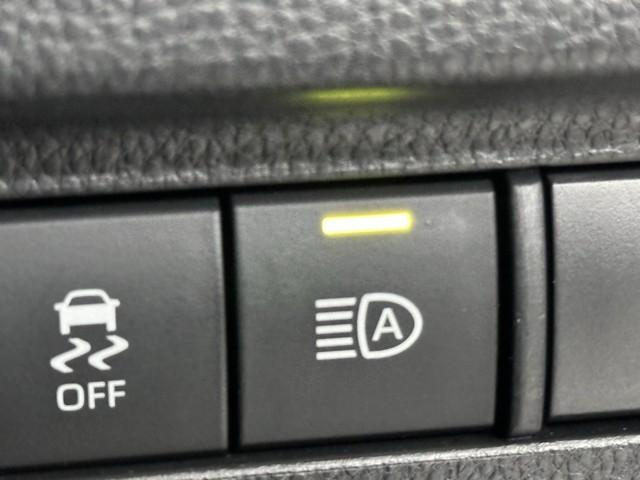 ハリアー G 衝突回避ブレーキ AUX接続 100V セキュリティーアラーム AAC バックモニタ- 記録簿有 横滑防止装置 LEDランプ スマキー キーフリー AW ETC車載器 PS パワーウインドウ TV(12枚目)