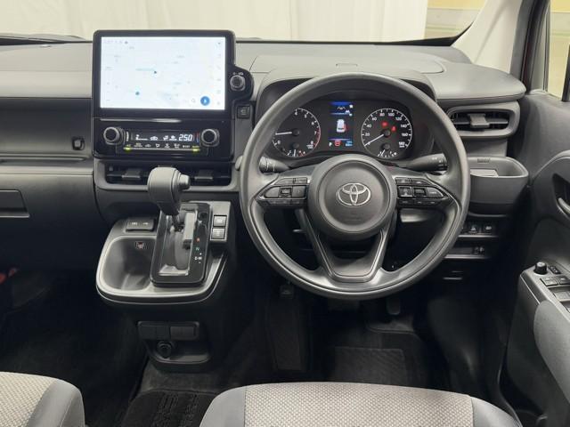 シエンタ G クルーズC 盗難防止システム W電動ドア LED バックガイドモニター ドライブレコーダー フルセグTV AAC ETC車載器 PS エアB PW キーフリー ウォークスルー メモリーナビ ABS(4枚目)