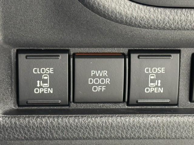 シエンタ ハイブリッドＧ　サポカー　地デジテレビ　ドライブレコーダー　メモリナビ　クルーズコントロール　Ｗ電動ドア　ＬＥＤ　ＶＳＣ　ＥＴＣ　キーフリー　ミュージックプレイヤー接続可　３列シート　アイドリングストップ　ＡＢＳ（13枚目）