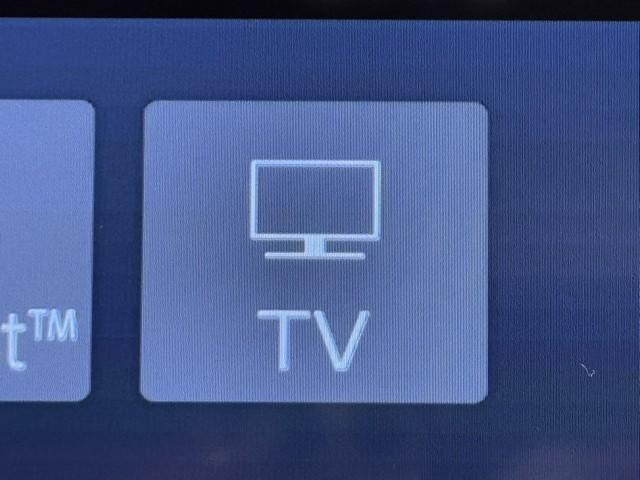 アクア Ｚ　ＬＥＤヘッドライト　スマートキー　１００Ｖ電源　イモビライザー　アルミホイール　ドライブレコーダー　オートクルーズコントロール　点検記録簿　フルセグＴＶ　エアコン　ＥＳＣ　ナビ＆ＴＶ　ＥＴＣ　キーレス（7枚目）