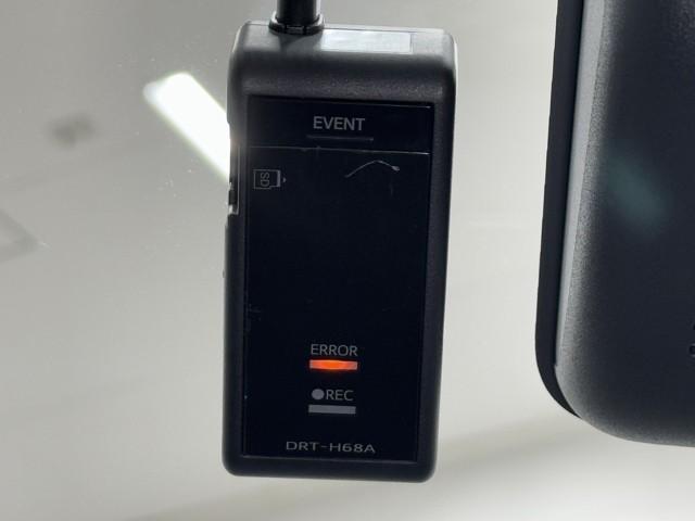 アクア Ｚ　ＬＥＤヘッドライト　スマートキー　１００Ｖ電源　イモビライザー　アルミホイール　ドライブレコーダー　オートクルーズコントロール　点検記録簿　フルセグＴＶ　エアコン　ＥＳＣ　ナビ＆ＴＶ　ＥＴＣ　キーレス（11枚目）